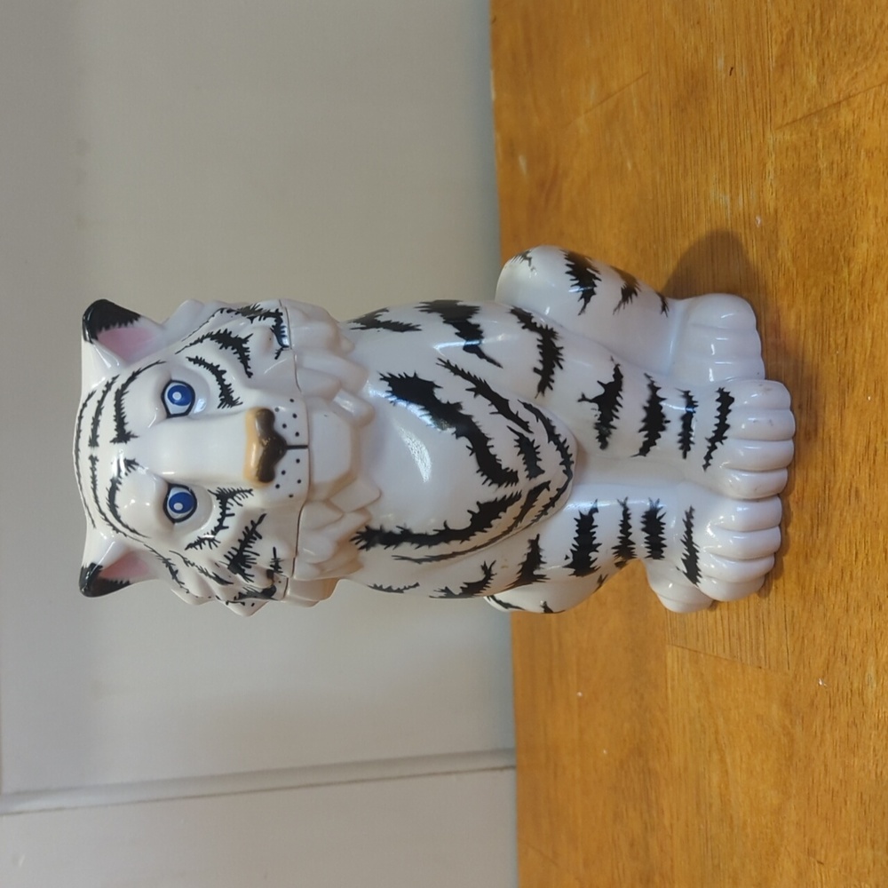 Vintage Ringling Bros Plastic Tiger Trinket Holder Mug Souvenir